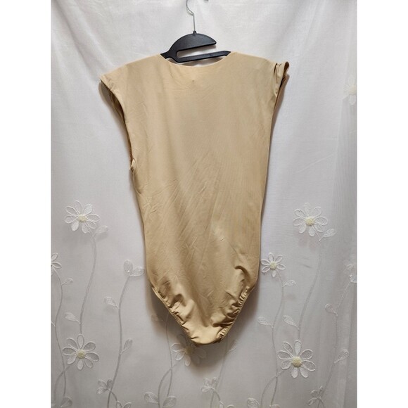 Et Clet Womens Large Beige Bodysuit Stretch Comfy Compression Neutral Minimalist - Picture 12 of 16